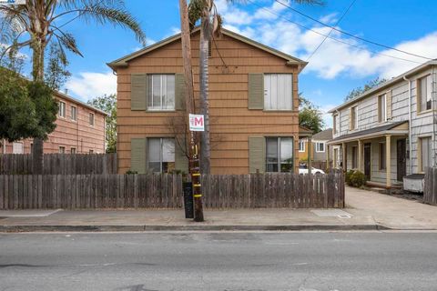 Photo of 2782 Sacramento St St, Berkeley, CA 94702 (MLS # 41113598) Photo of 2782 Sacramento St St, Berkeley, CA 94702 (MLS # 41113598)