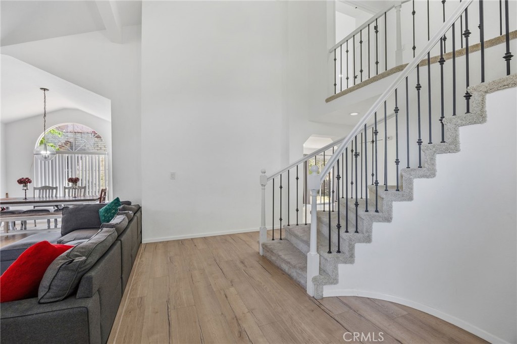 27702 Bridlewood