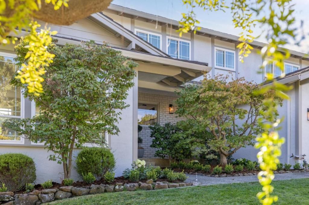 Photo of 705 Melissa Court, San Mateo, CA 94402 (MLS # ML82025940)