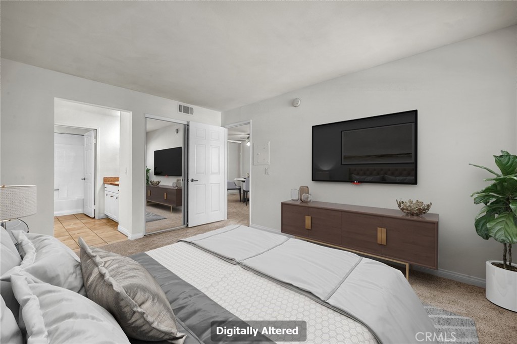 5525 Canoga Avenue 231