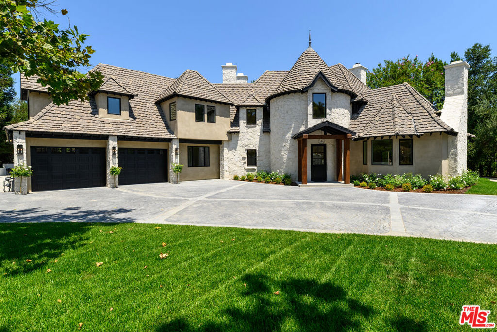 4929 Lakeview Canyon Road