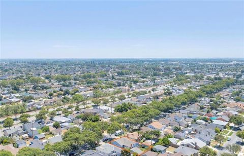 5944 Blackthorne Lakewood CA 90712