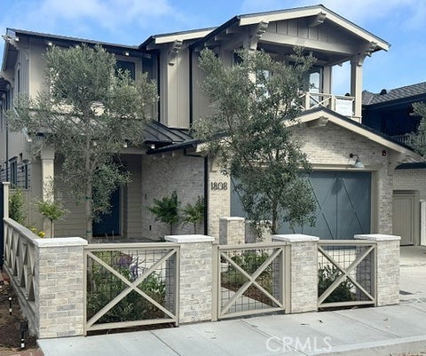 Photo of 1808 Laurel Ave AVE, Manhattan Beach, CA 90266 (MLS # SB26182622)