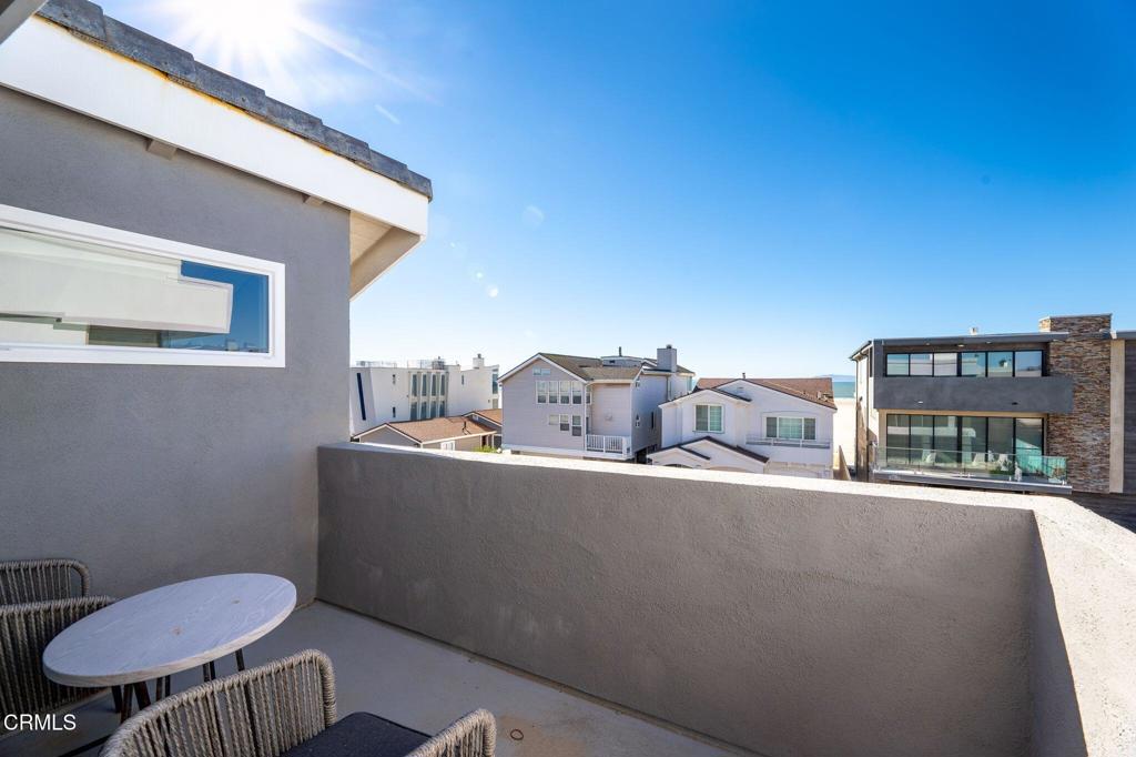 Oxnard, California, 93035, United States, 4 Bedrooms Bedrooms, ,3 BathroomsBathrooms,Residential,Active,2031021