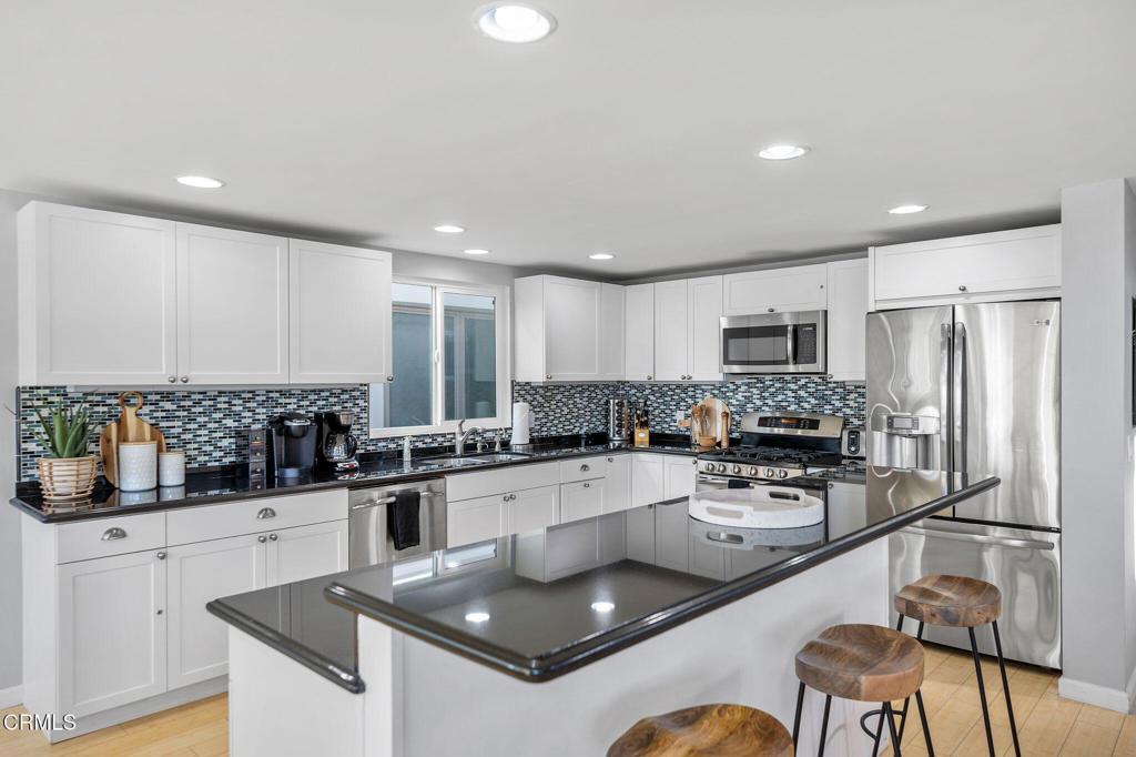 Oxnard, California, 93035, United States, 4 Bedrooms Bedrooms, ,3 BathroomsBathrooms,Residential,Active,2031021