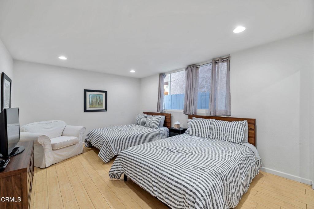 Oxnard, California, 93035, United States, 4 Bedrooms Bedrooms, ,3 BathroomsBathrooms,Residential,Active,2031021