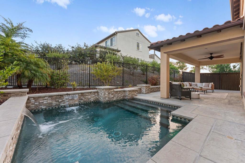 261 Flores Lane