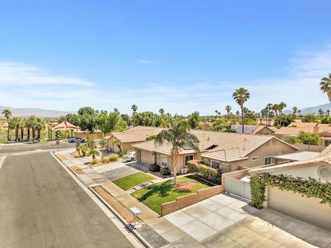 Photo of 69867 Kent Place, Cathedral City, CA 92234 (MLS # 219146415DA)