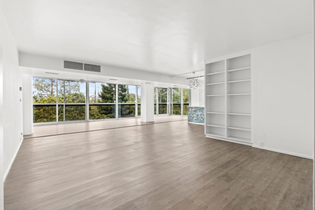 101 Alma Street 503