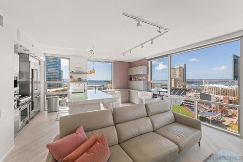 Photo of 321 10Th Ave AVE #1908, San Diego, CA 92101 (MLS # 260020255SD)