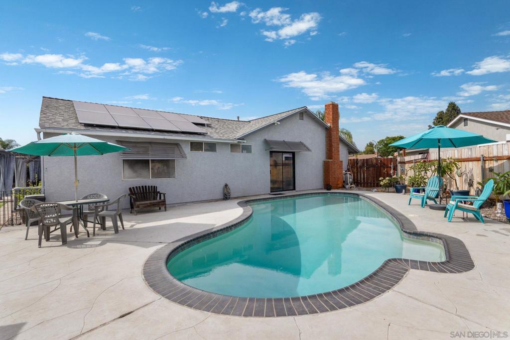 12520 Hay Ct.