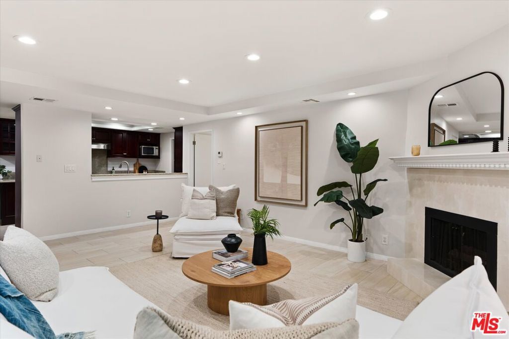 Photo of 2677 Centinela Avenue #103, Santa Monica, CA 90405 (MLS # 26729081)