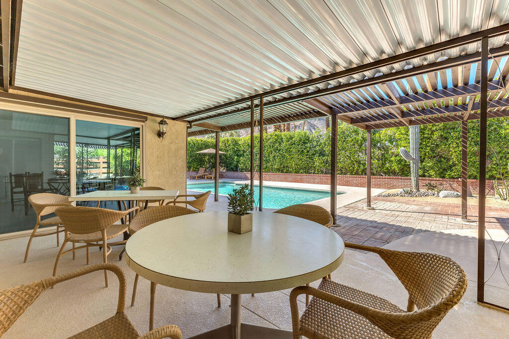 Magnesia Falls Cove - Residential