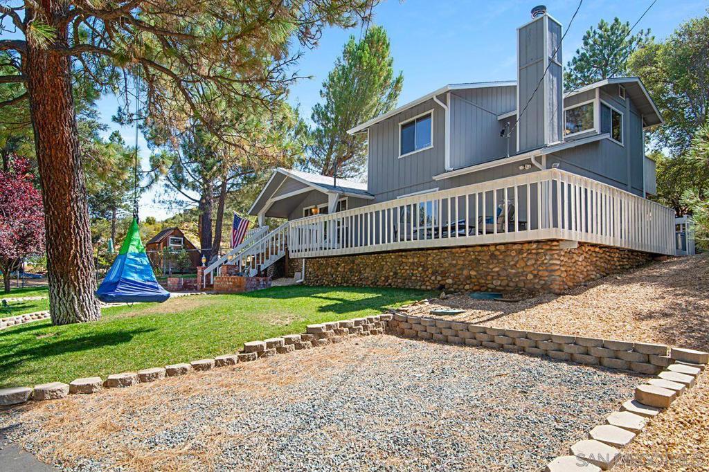 8025 Lilac Lane