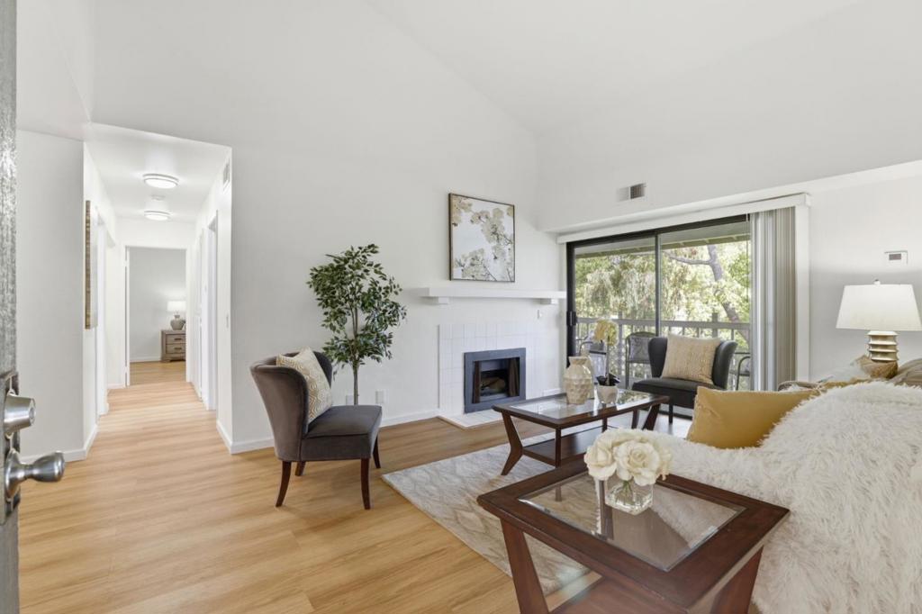 3685 Nutwood Terrace 313