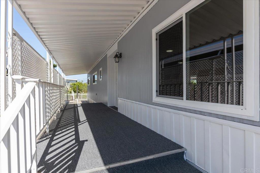 1286 Discovery Street 61
