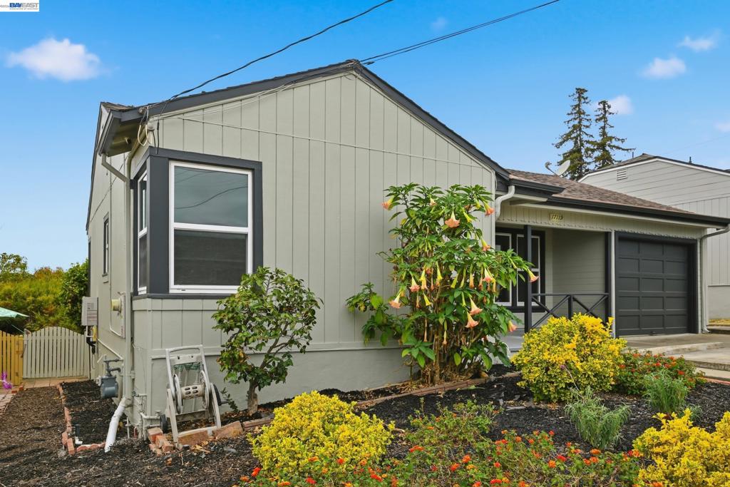 17119 Rolando Ave Ave, Castro Valley CA 94546