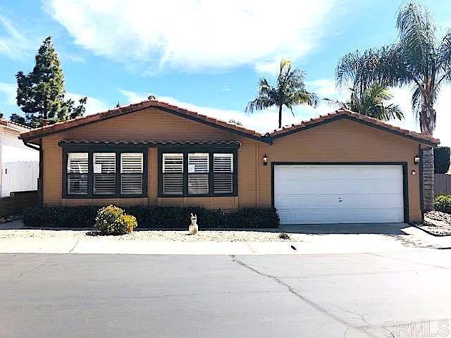 Remodeled 3 bedroom 2 bathroom detached home with 2 car garage. Open floor plan with vaulted ceilings, granite counter in kitchen and master bathroom. Large patio for entertaining. Inside laundry with washer and dryer, Wood floors in living rooms and bedrooms, travertine tile in kitchen. Close to RB High and Bernardo middle school. 2 parking spots in front for guests.