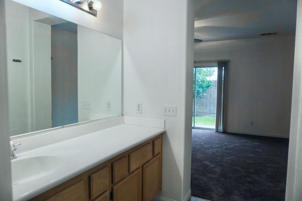 Shadow Hills - Residential Lease