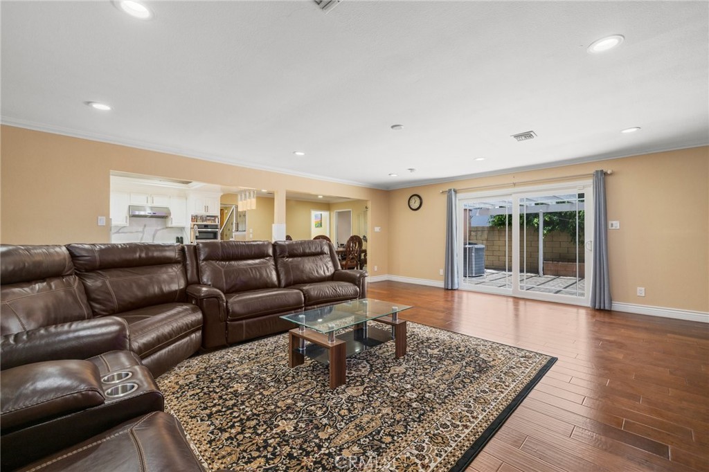 5052 Andrew Drive