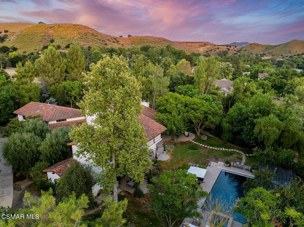 Old Agoura - 850 - 850 - Residential