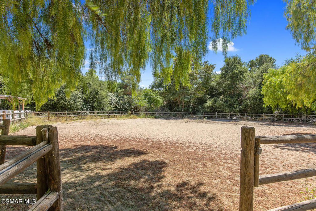 Old Agoura - 850 - 850 - Residential