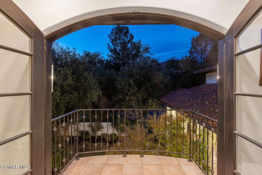 Old Agoura - 850 - 850 - Residential