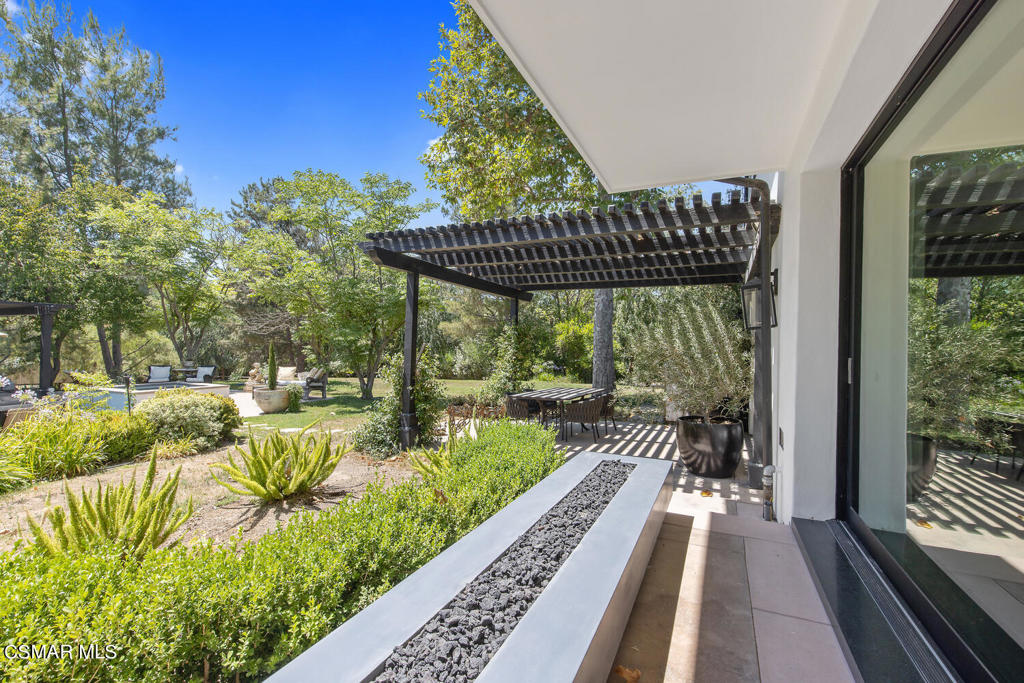 Old Agoura - 850 - 850 - Residential