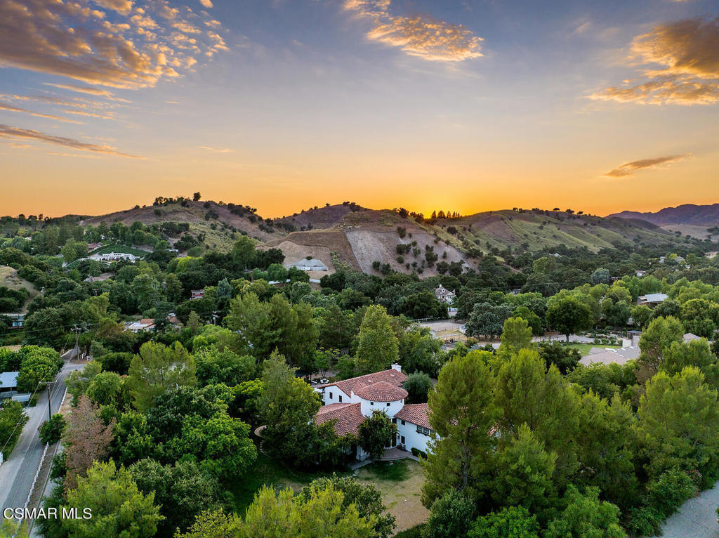 Old Agoura - 850 - 850 - Residential