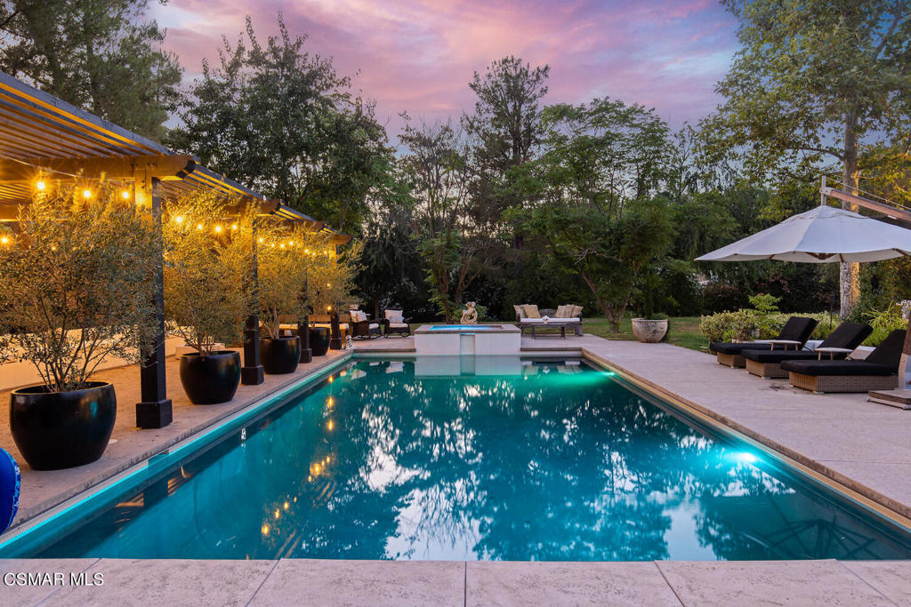 Old Agoura - 850 - 850 - Residential