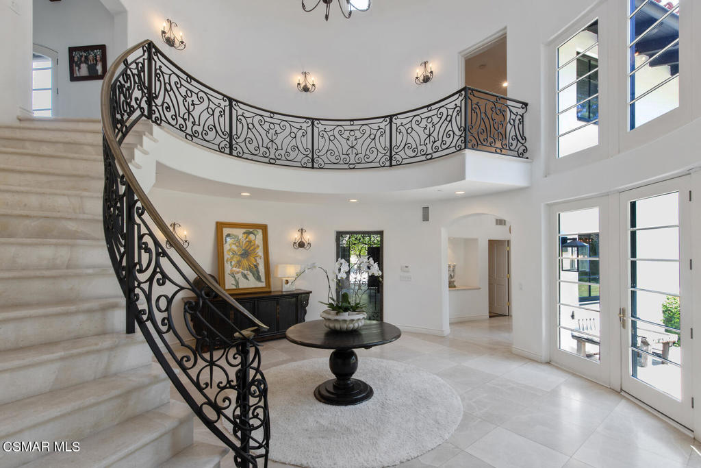 Old Agoura - 850 - 850 - Residential