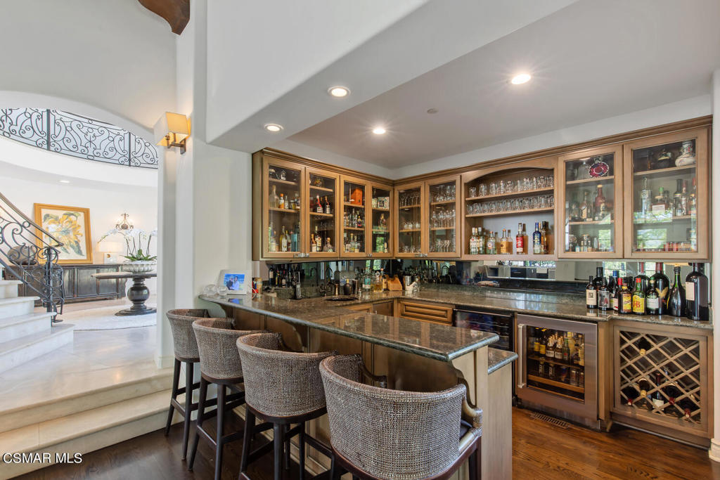 Old Agoura - 850 - 850 - Residential