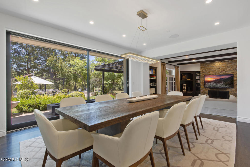 Old Agoura - 850 - 850 - Residential