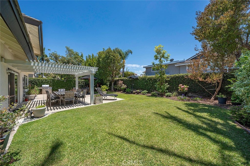 10072 Birchwood, Huntington Beach CA 92646 - Photo 37