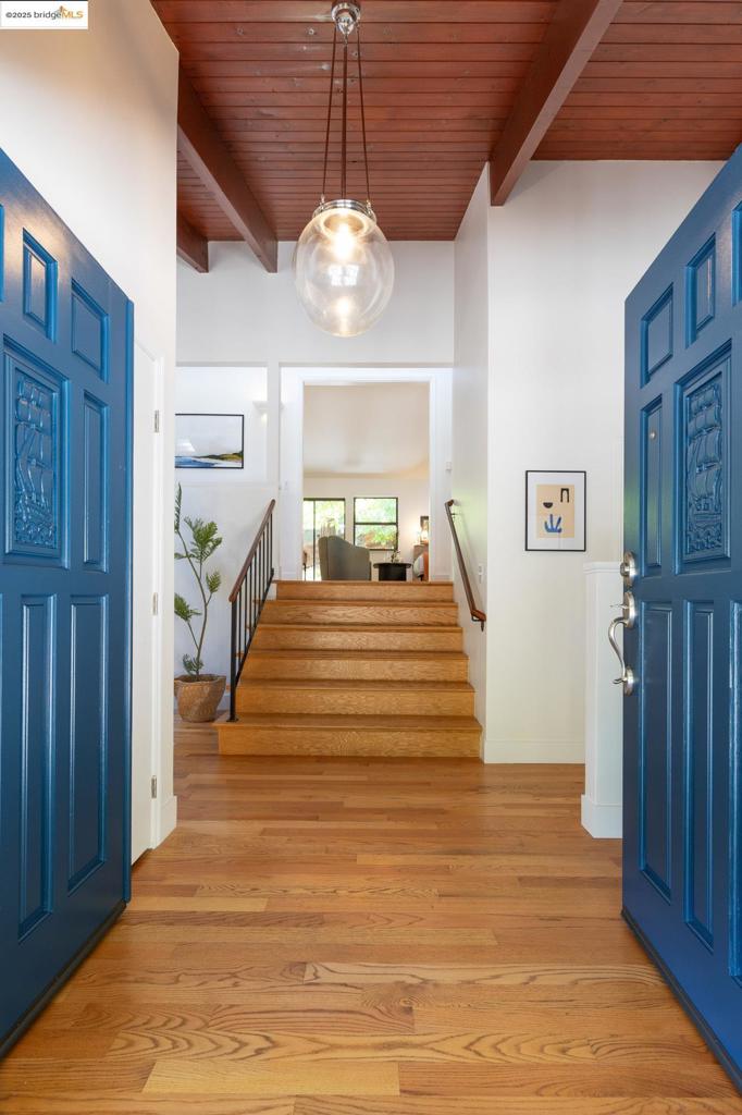 Properties 3 7383 Saroni Dr