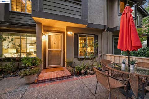 Tiny photo for 7482 Oxford Circle CIR, Dublin, CA 94568 (MLS # 41142207)