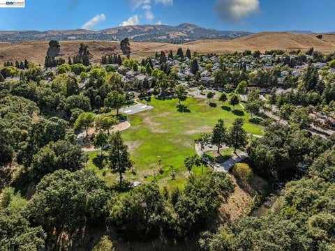 Tiny photo for 7482 Oxford Circle CIR, Dublin, CA 94568 (MLS # 41142207)