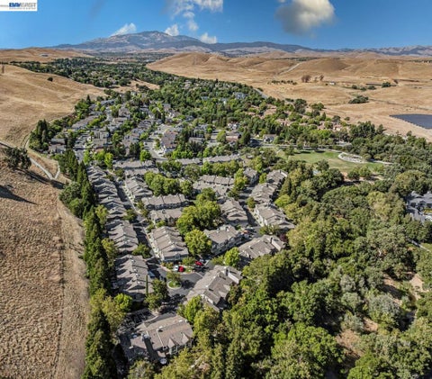 Tiny photo for 7482 Oxford Circle CIR, Dublin, CA 94568 (MLS # 41142207)