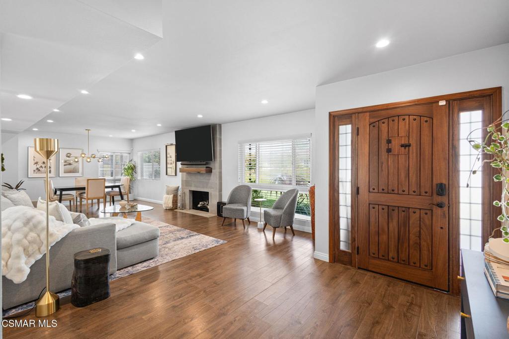 1079 Avon Circle