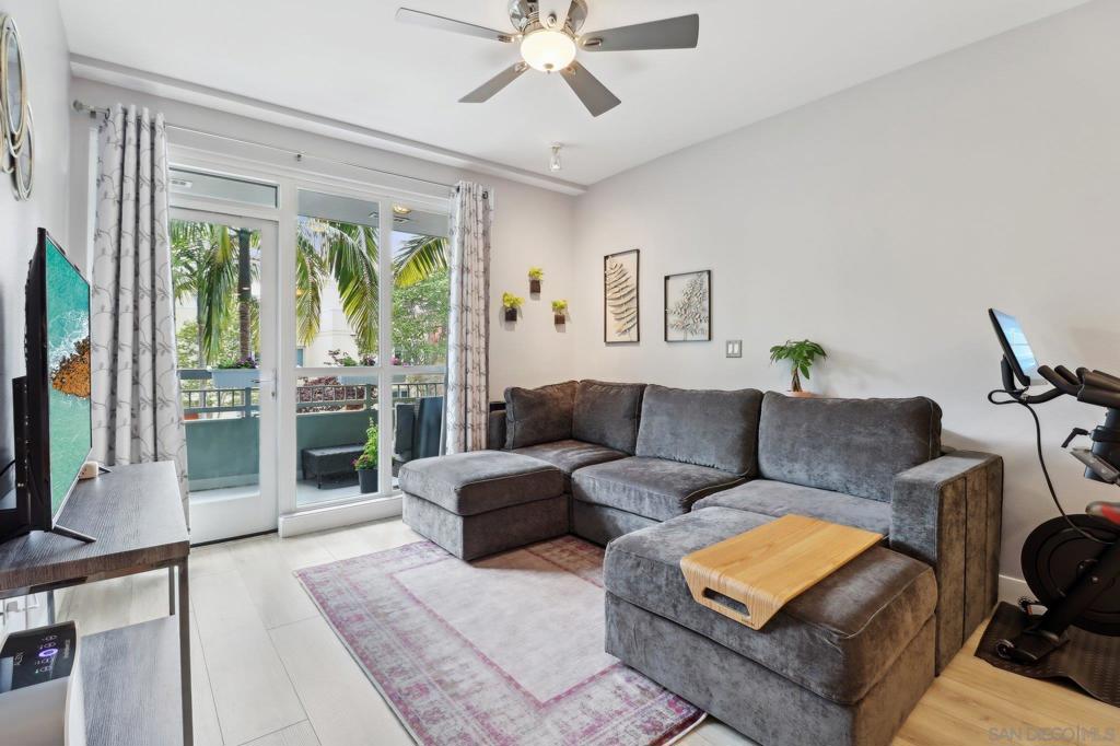 1580 Union St 205