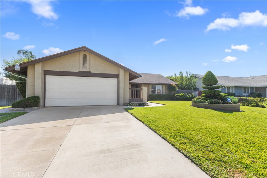 1157 W Orchard Street