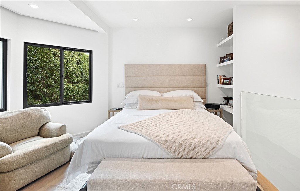 Emerald Bay (EB) - Residential