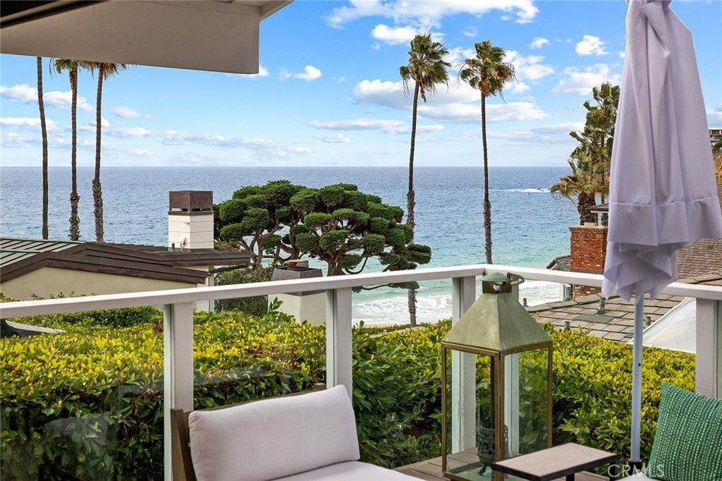Photo of 32 Emerald Bay, Laguna Beach, CA 92651 (MLS # LG25051231)