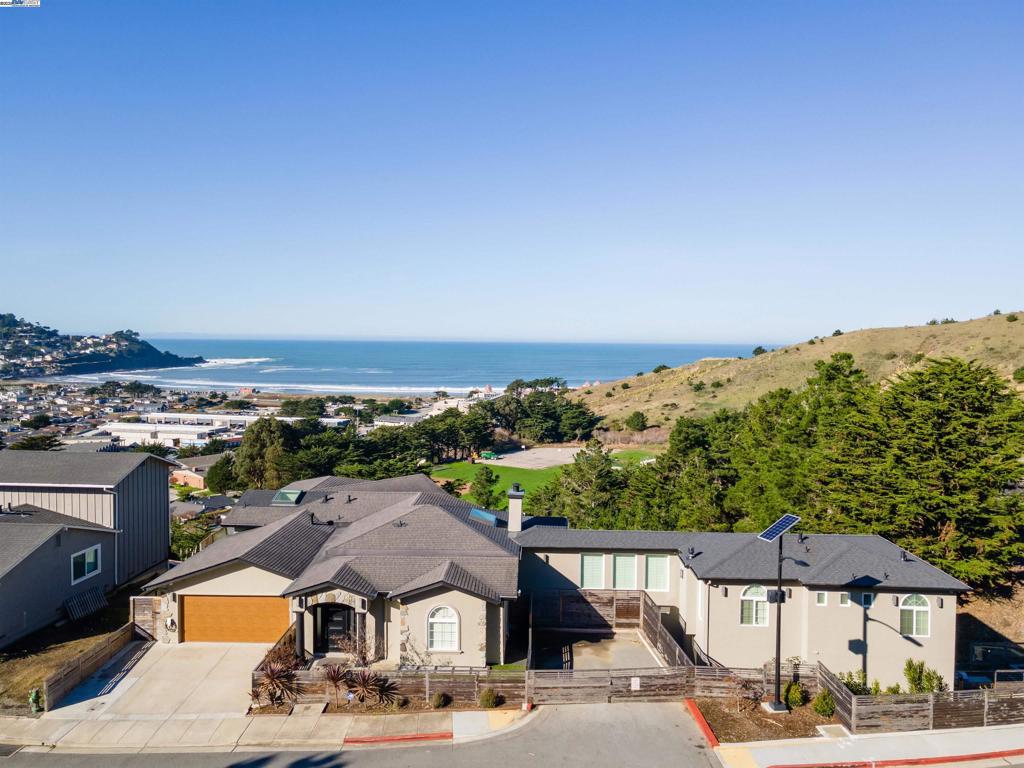 674 Corona Dr