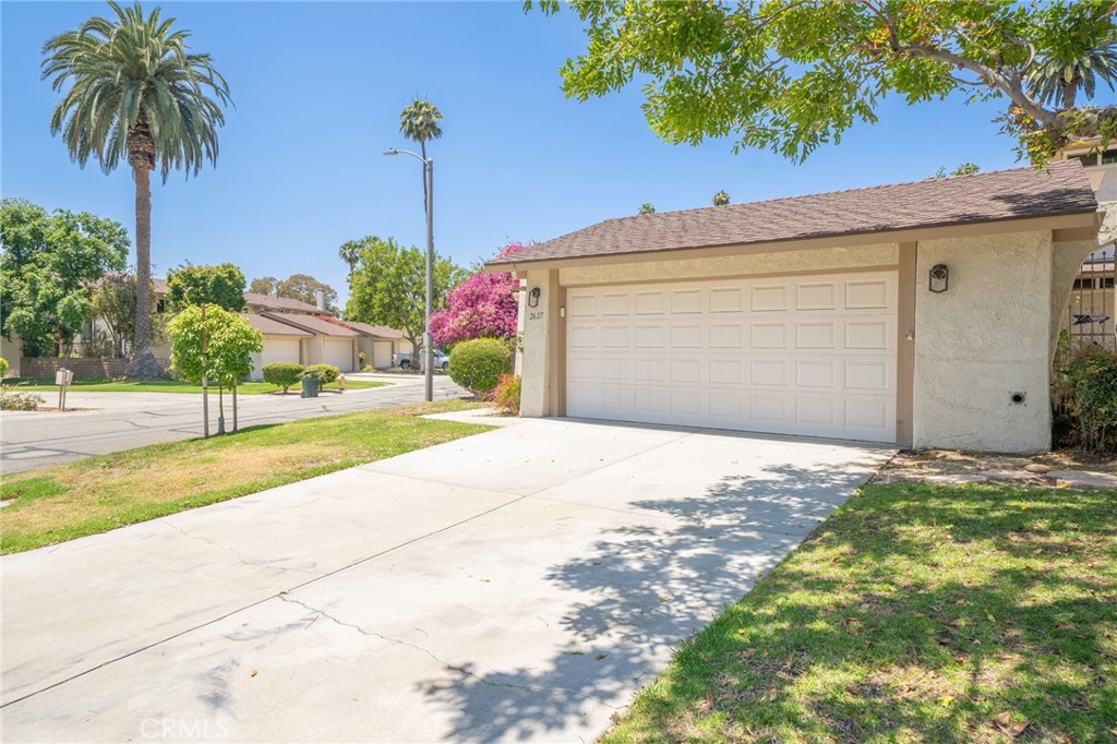2627 Mangrove Way