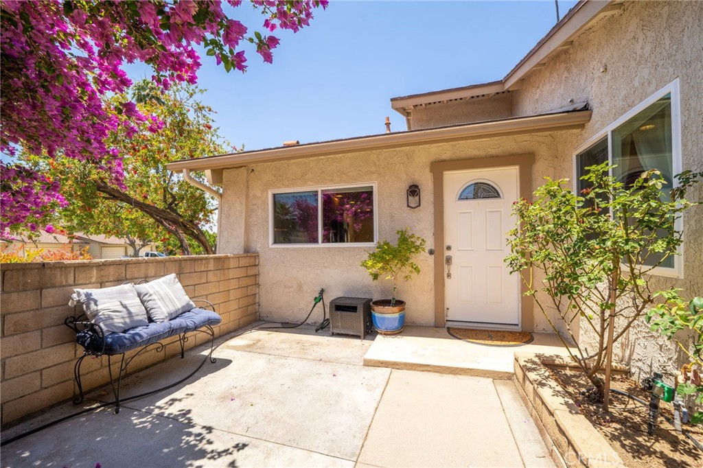 2627 Mangrove Way