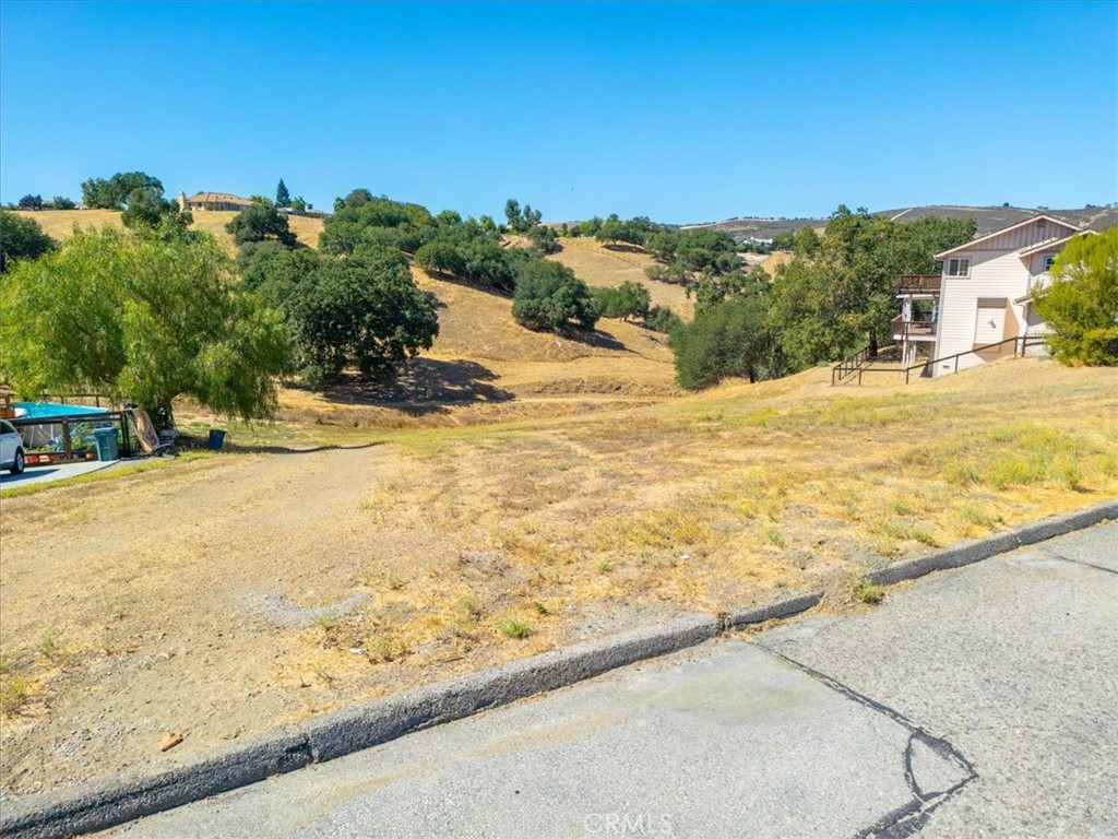 9850 Bluegill Drive