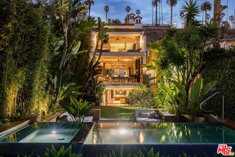 Photo of 966 Palisades Beach Road, Santa Monica, CA 90403 (MLS # 26833101)