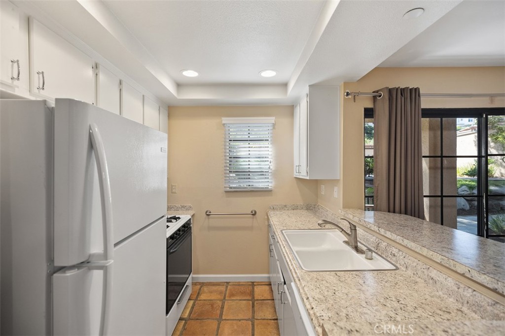 Vista Pacifica (VP) - Residential