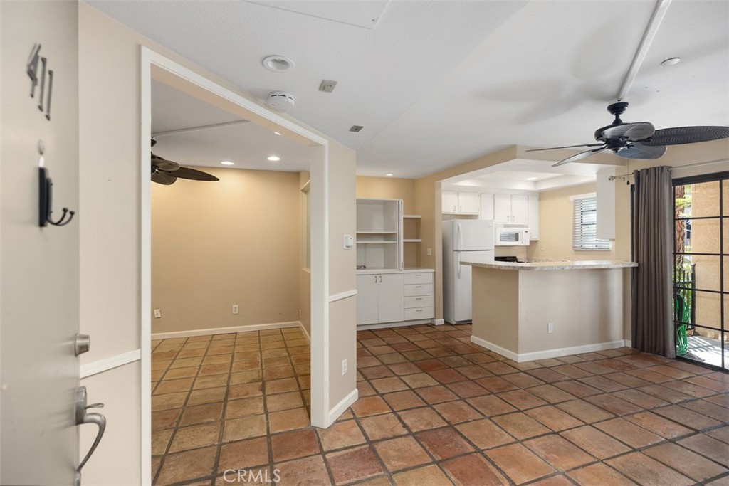 Vista Pacifica (VP) - Residential